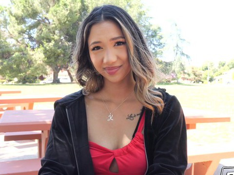 Find-Best-Asian.com presents: Giving it all to kimora quinn